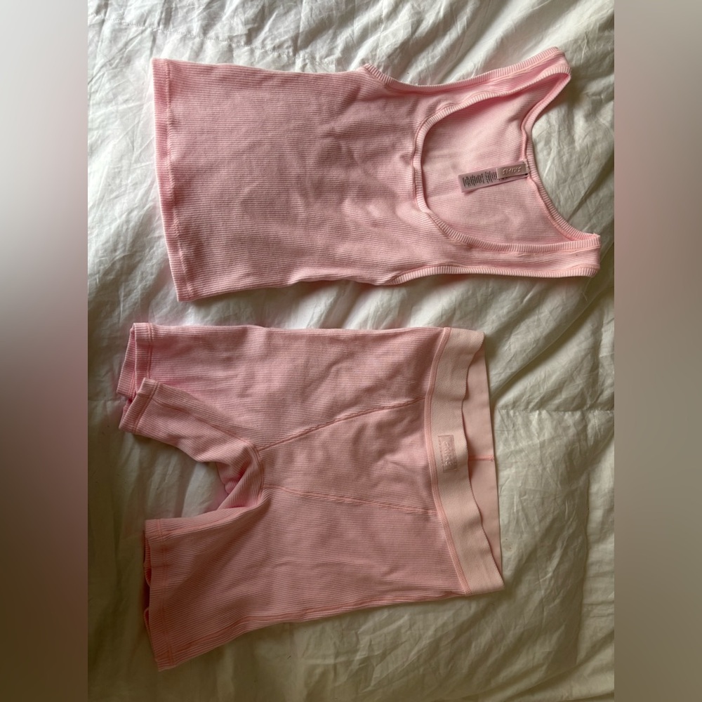 SKIMS Light Pink Ribbed Set - Picture 3 of 3